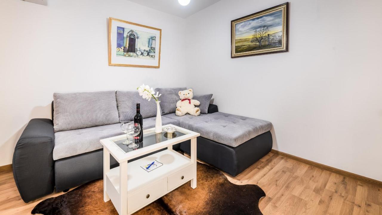 זאגרב Apartment Krajinovic מראה חיצוני תמונה