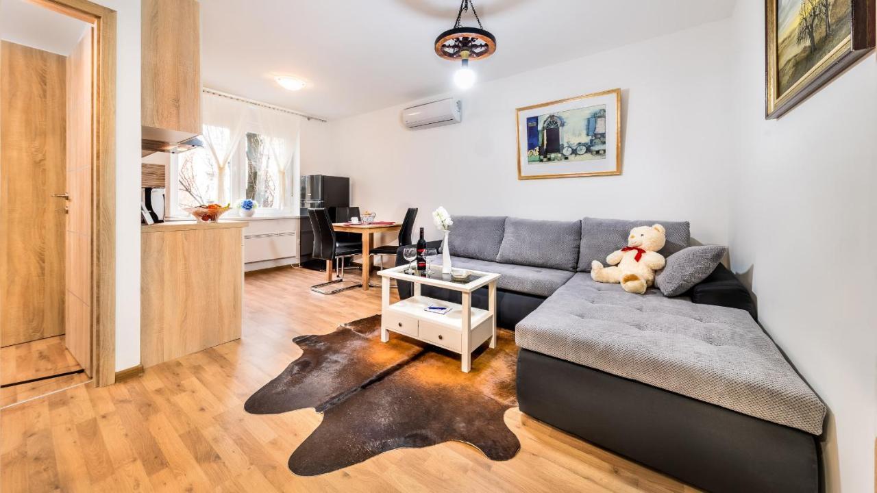 זאגרב Apartment Krajinovic מראה חיצוני תמונה